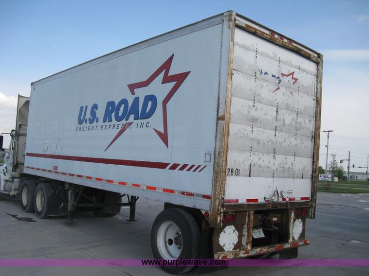 image for item D8294 1995 Trailmobile 28' dry van trailer