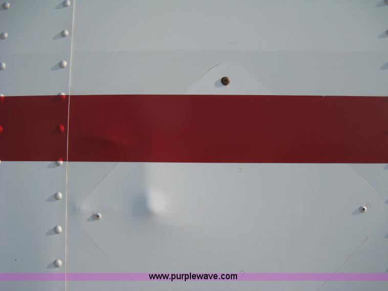 image for item D8294 1995 Trailmobile 28' dry van trailer