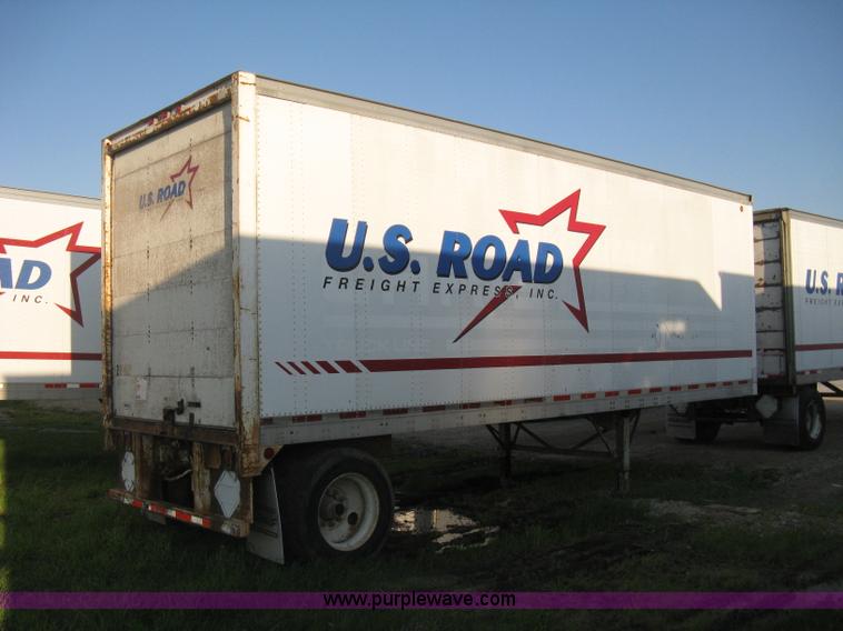 image for item D8296 1995 Trailmobile 28' dry van trailer