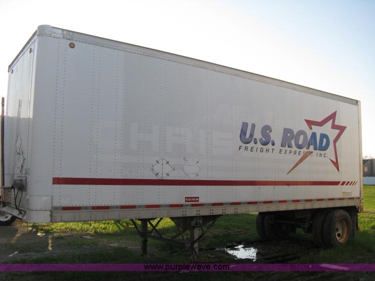 image for item D8296 1995 Trailmobile 28' dry van trailer
