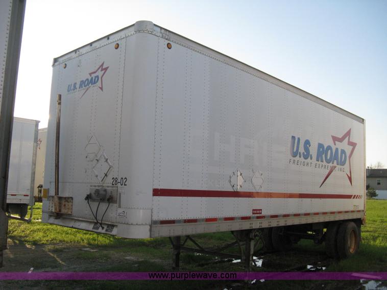 image for item D8296 1995 Trailmobile 28' dry van trailer