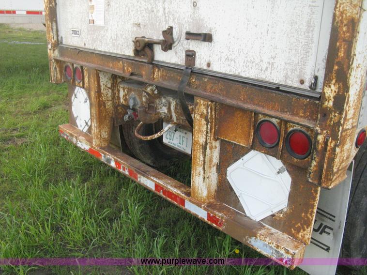 image for item D8296 1995 Trailmobile 28' dry van trailer