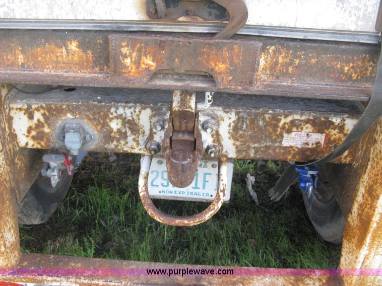 image for item D8296 1995 Trailmobile 28' dry van trailer