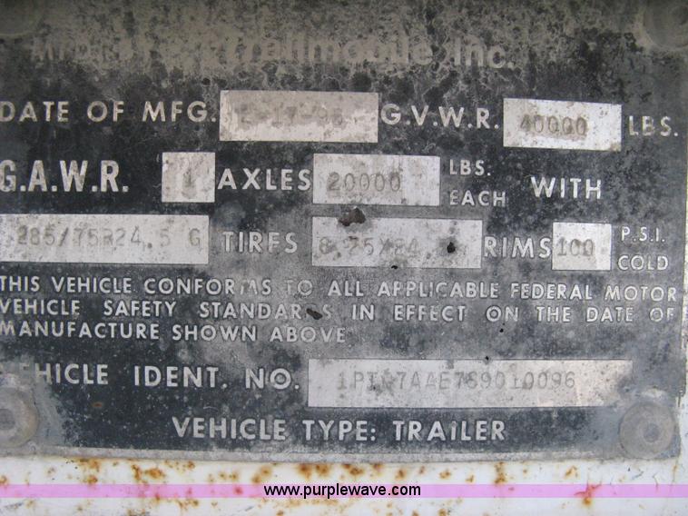 image for item D8296 1995 Trailmobile 28' dry van trailer