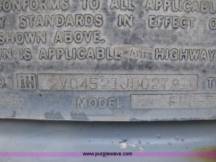 image for item D8300 1988 Fruehauf 45' van trailer