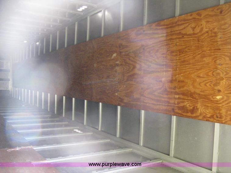 image for item D8300 1988 Fruehauf 45' van trailer