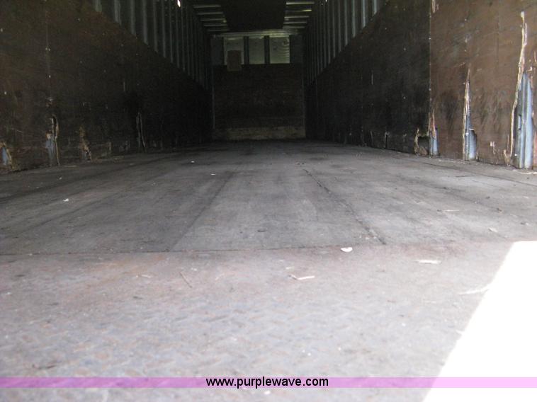 image for item D8300 1988 Fruehauf 45' van trailer