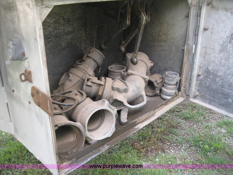 image for item D8301 1981 Trailmobile 42' fuel tanker trailer