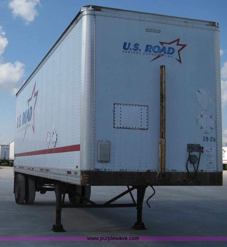 image for item D8304 1994 Wabash 28' dry van trailer