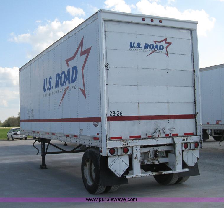 image for item D8304 1994 Wabash 28' dry van trailer
