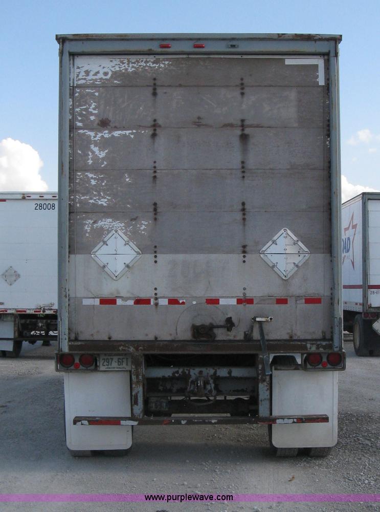 image for item D8304 1994 Wabash 28' dry van trailer
