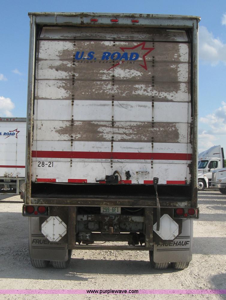 image for item D8308 1993 Fruehauf 28' dry van trailer