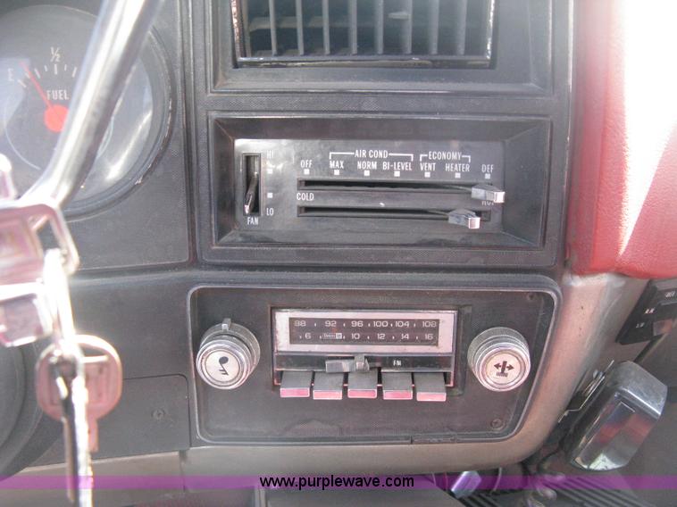 image for item D8313 1978 Chevrolet Scottsdale 20 pickup truck