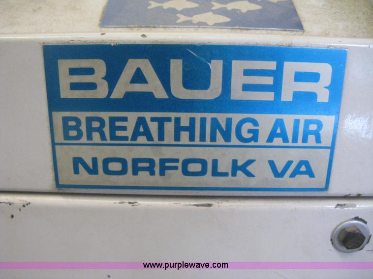 image for item D8314 1981 Bauer FS9E1H breathing air support compressor