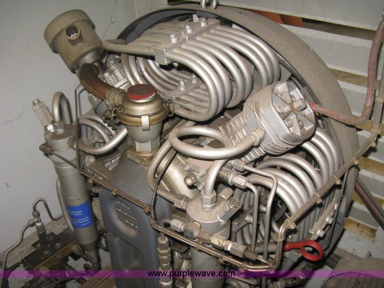 image for item D8314 1981 Bauer FS9E1H breathing air support compressor