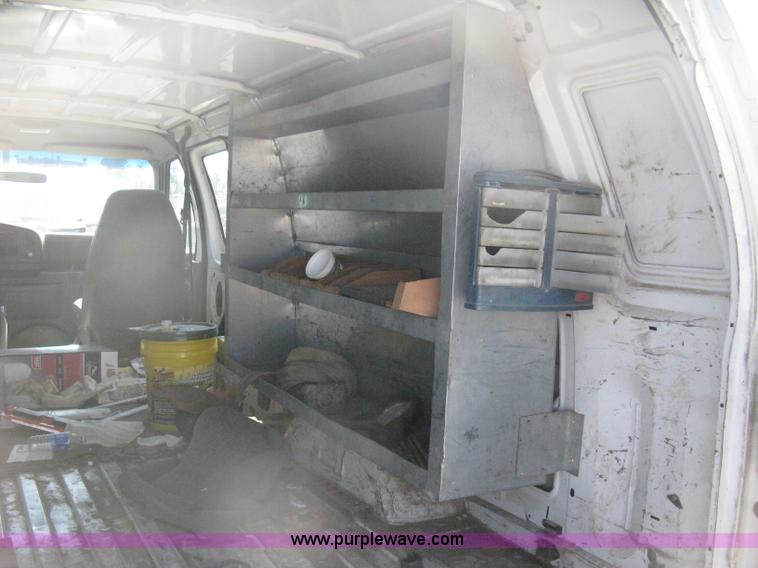 image for item D8329 1994 Ford Econoline E250 van