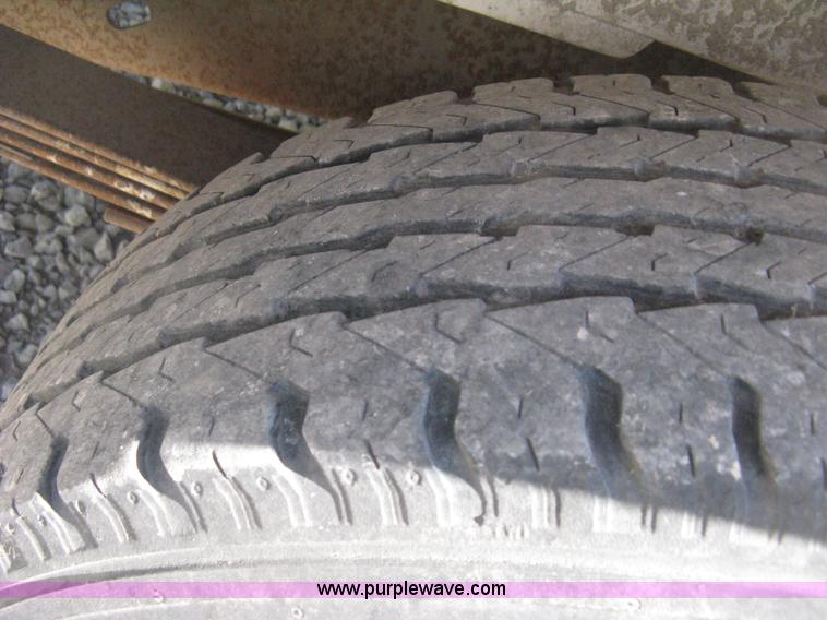 image for item D8329 1994 Ford Econoline E250 van