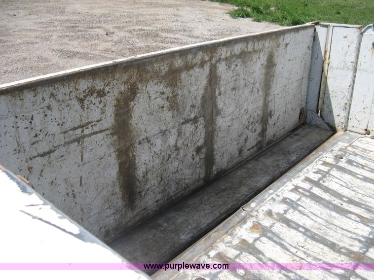 image for item E3455 1994 Ford F150 XLT SuperCab pickup truck