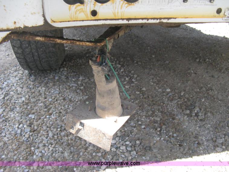 image for item E3455 1994 Ford F150 XLT SuperCab pickup truck