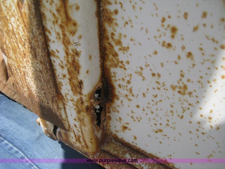 image for item E3455 1994 Ford F150 XLT SuperCab pickup truck