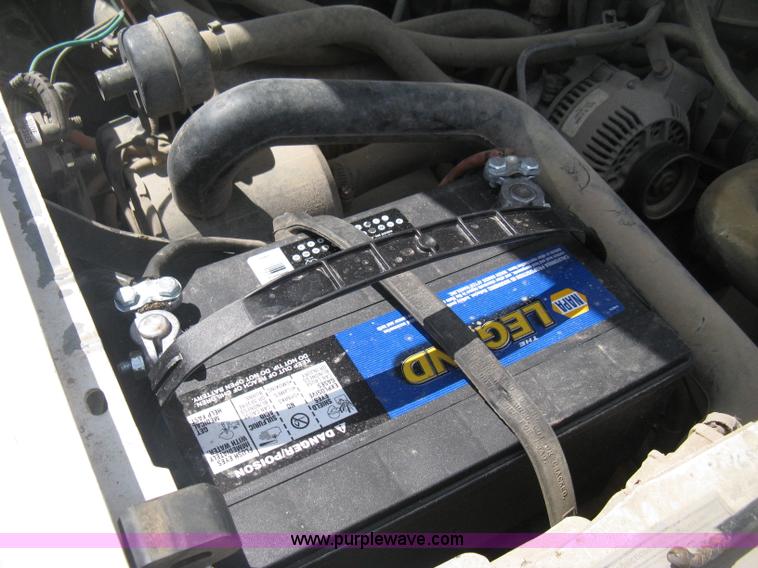 image for item E3455 1994 Ford F150 XLT SuperCab pickup truck