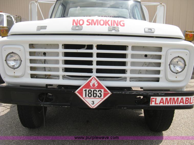 image for item E3499 1973 Ford F600 fuel tanker truck
