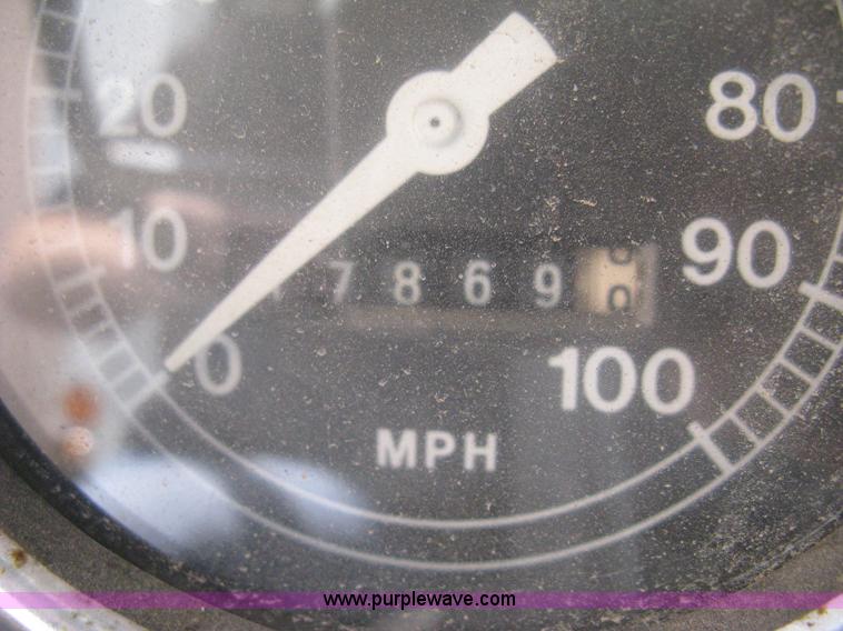 image for item E3499 1973 Ford F600 fuel tanker truck