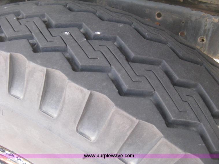 image for item E3499 1973 Ford F600 fuel tanker truck