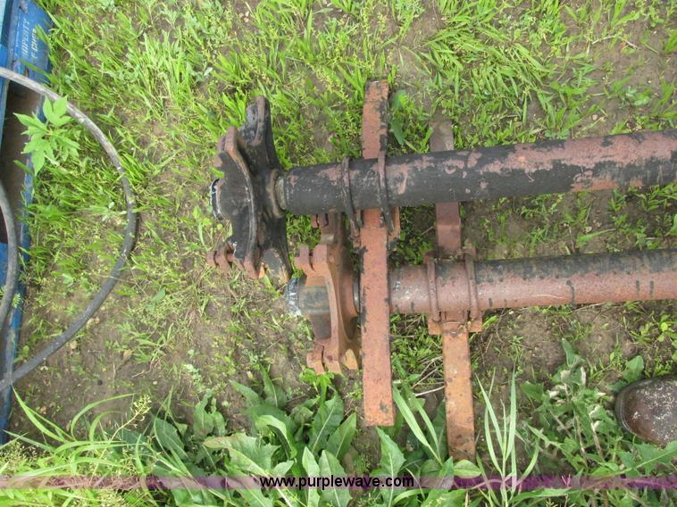 image for item E7221 Mobile home axles with springs