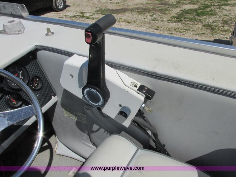 image for item E7224 1987 Lowe Classic pontoon boat