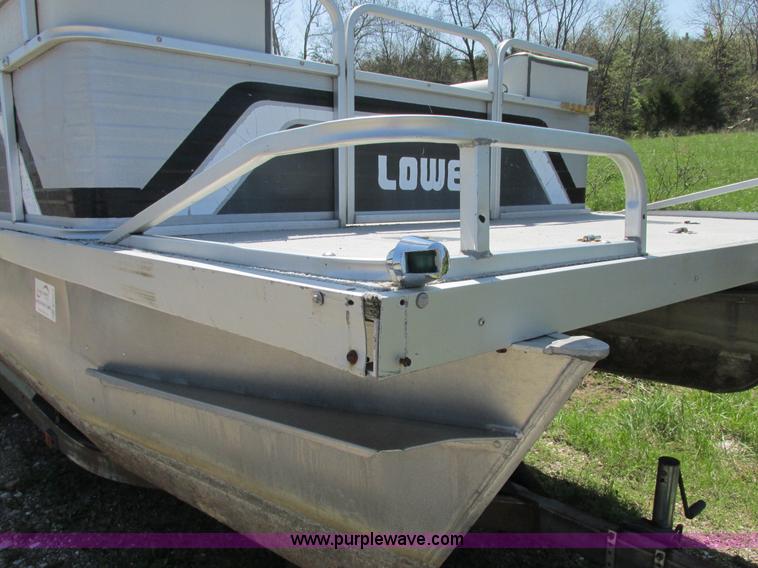 image for item E7224 1987 Lowe Classic pontoon boat