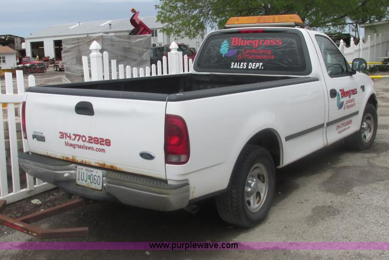 image for item E7234 1999 Ford F150 XL pickup truck