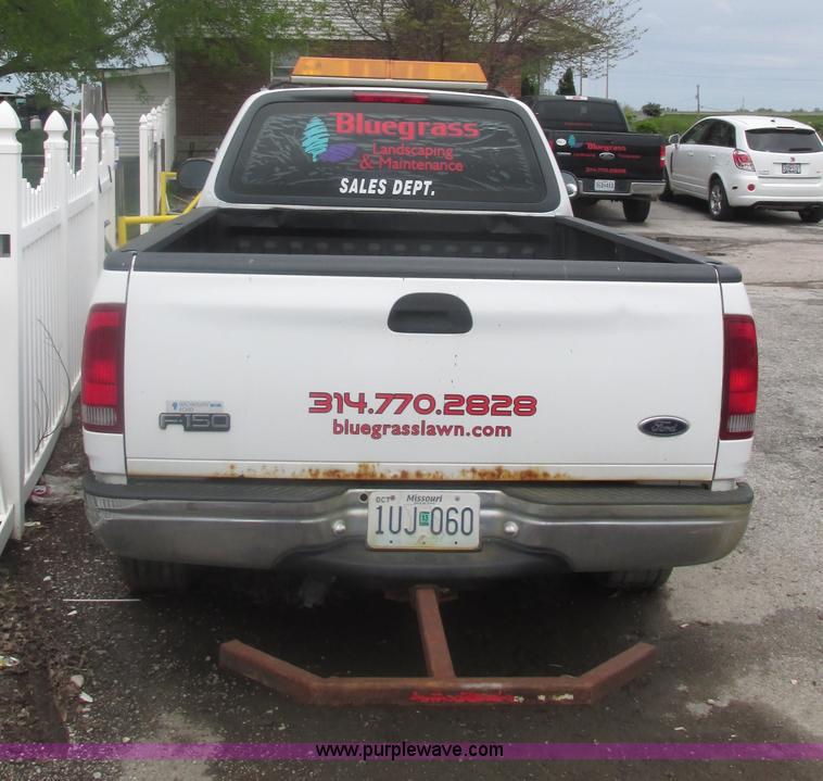 image for item E7234 1999 Ford F150 XL pickup truck