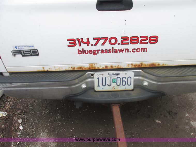 image for item E7234 1999 Ford F150 XL pickup truck