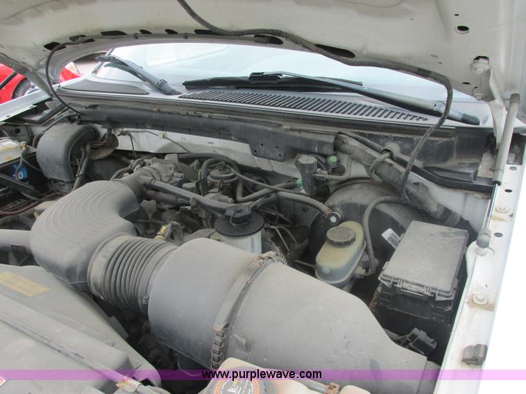 image for item E7234 1999 Ford F150 XL pickup truck