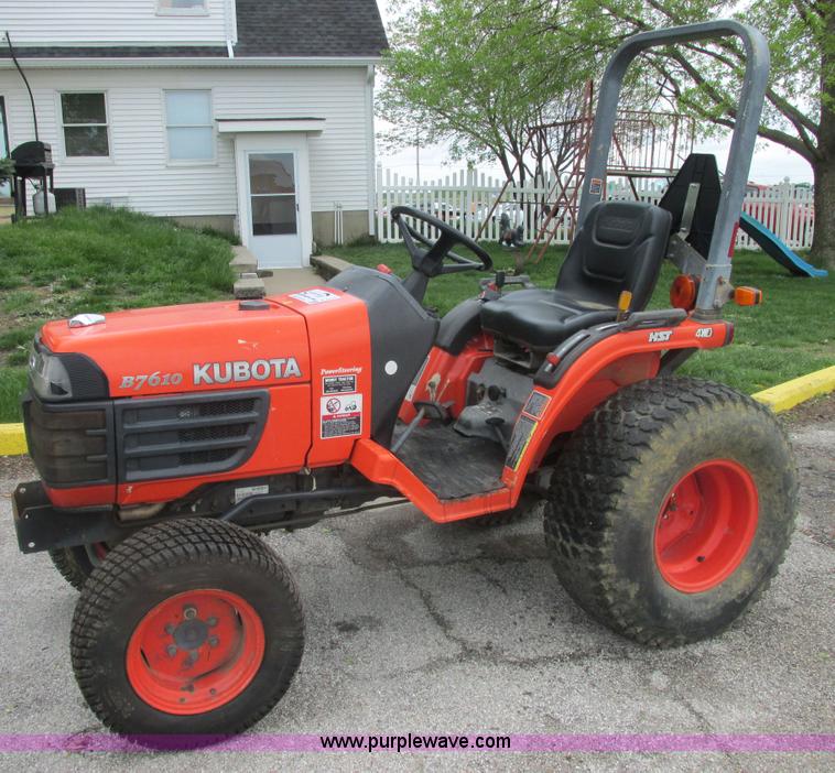 image for item E7237 Kubota B7610 MFWD tractor