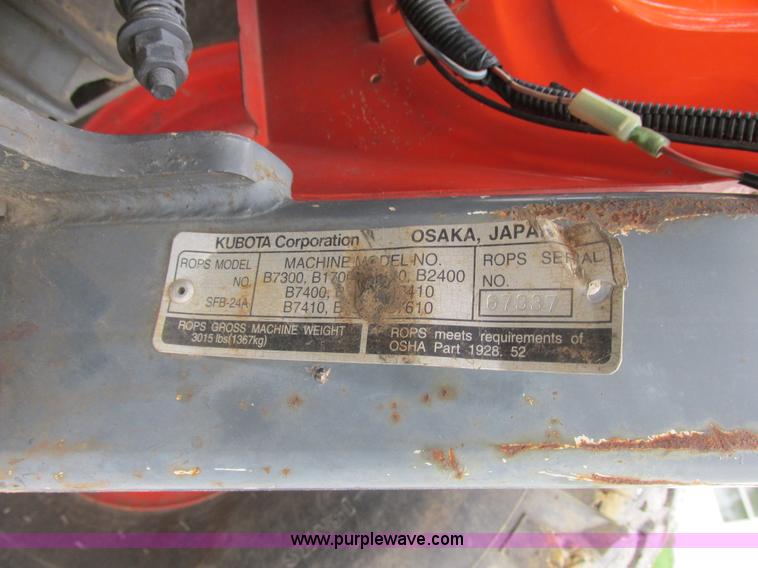 image for item E7237 Kubota B7610 MFWD tractor