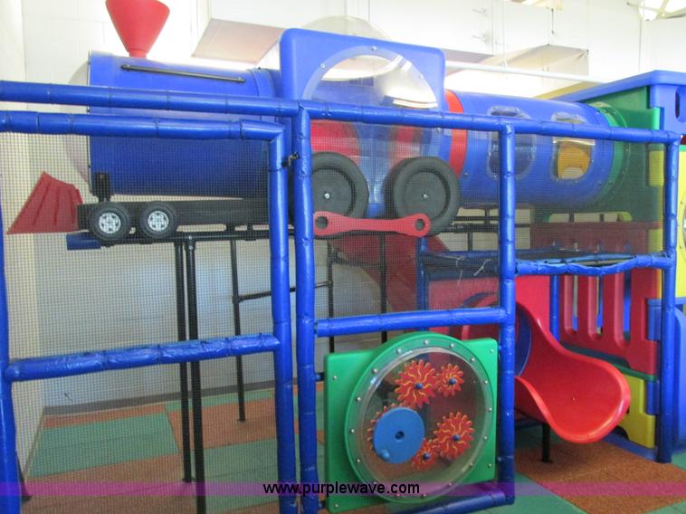 image for item E7240 Indoor playground equipment