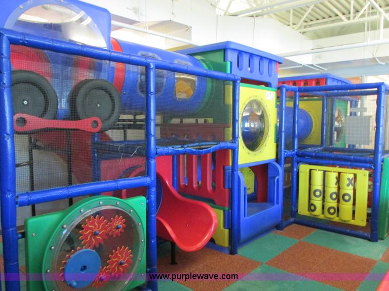 image for item E7240 Indoor playground equipment