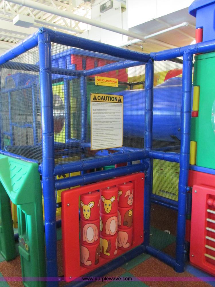 image for item E7240 Indoor playground equipment