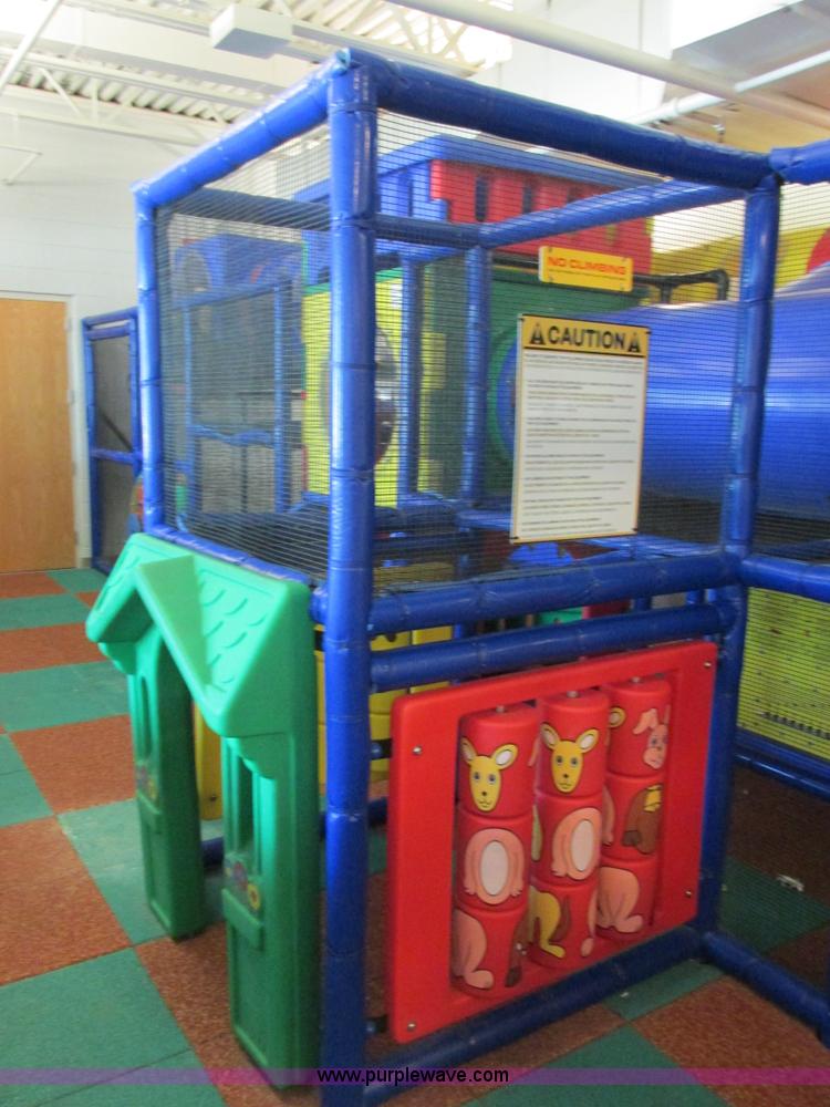 image for item E7240 Indoor playground equipment