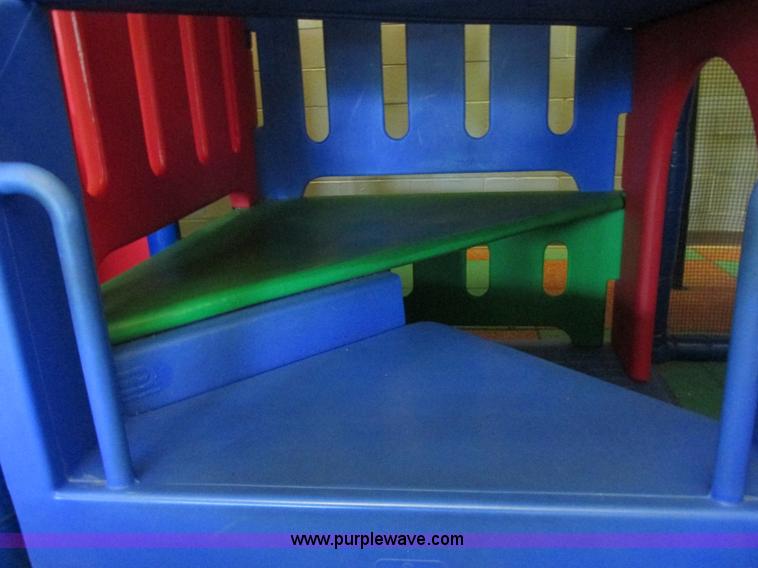 image for item E7240 Indoor playground equipment