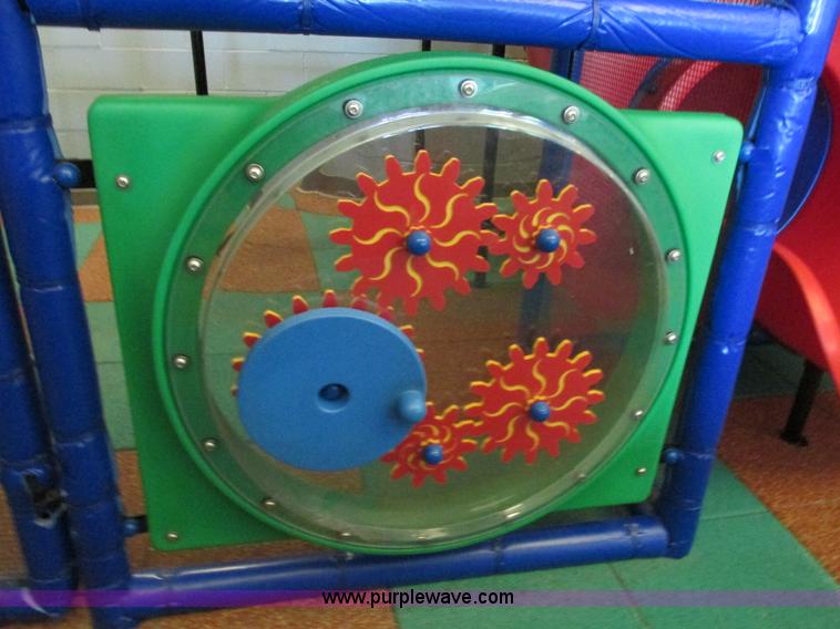 image for item E7240 Indoor playground equipment