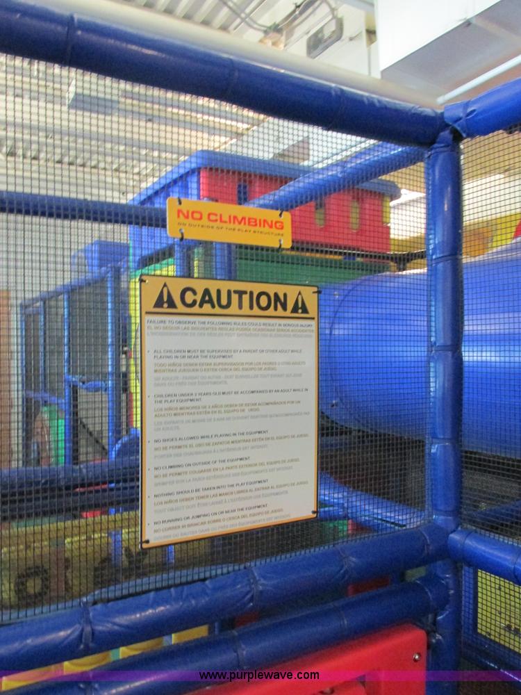 image for item E7240 Indoor playground equipment