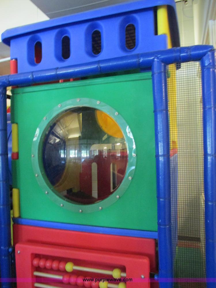 image for item E7240 Indoor playground equipment