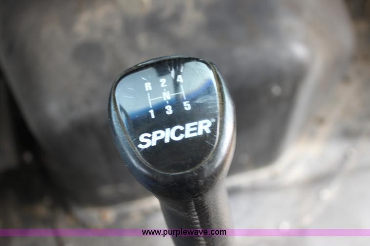 image for item E8489 1996 International 3800 Blue Bird school bus