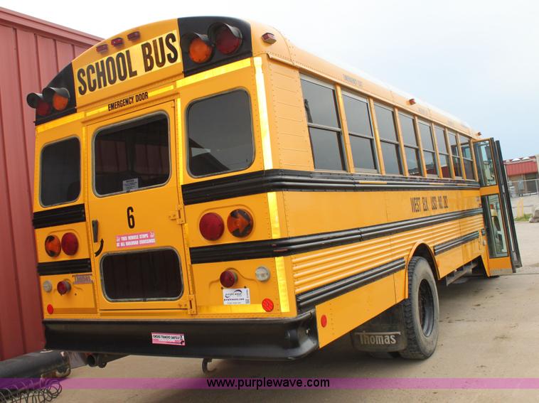 image for item E8490 2001 Freightliner FS65 Thomas Built school bus