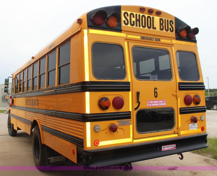 image for item E8490 2001 Freightliner FS65 Thomas Built school bus