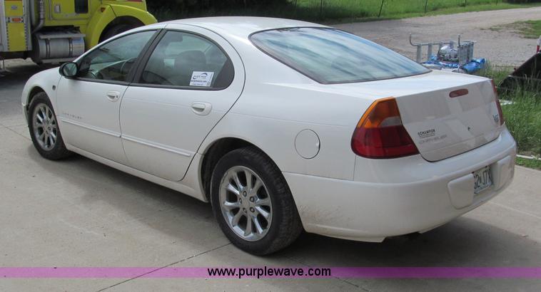 image for item F5066 1999 Chrysler 300M