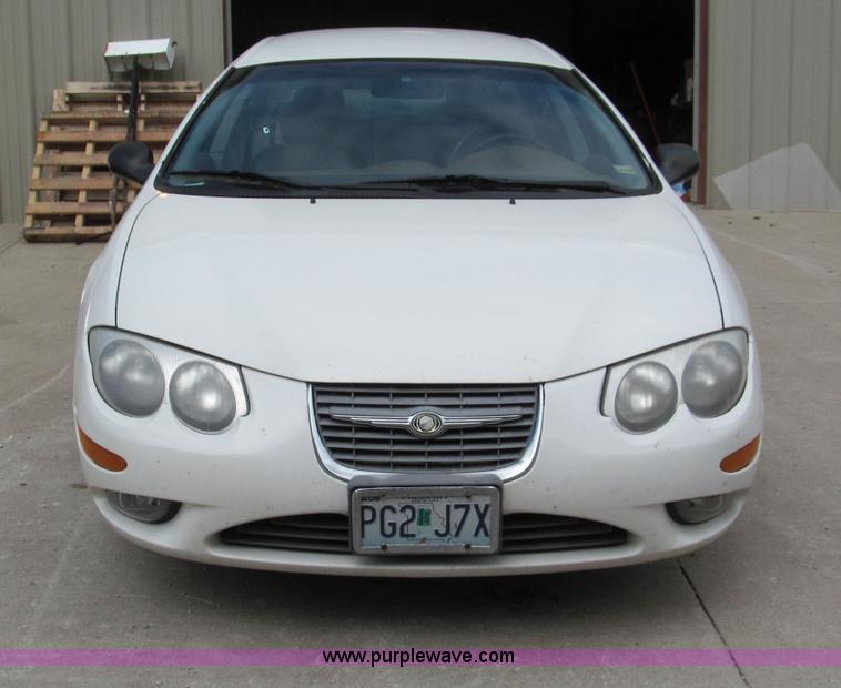 image for item F5066 1999 Chrysler 300M